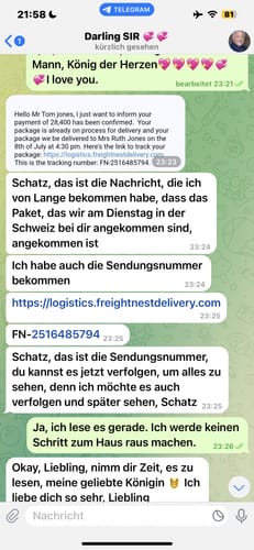 Customer photo review of GlowEyes™ | Aloe-Vera Augenpads
