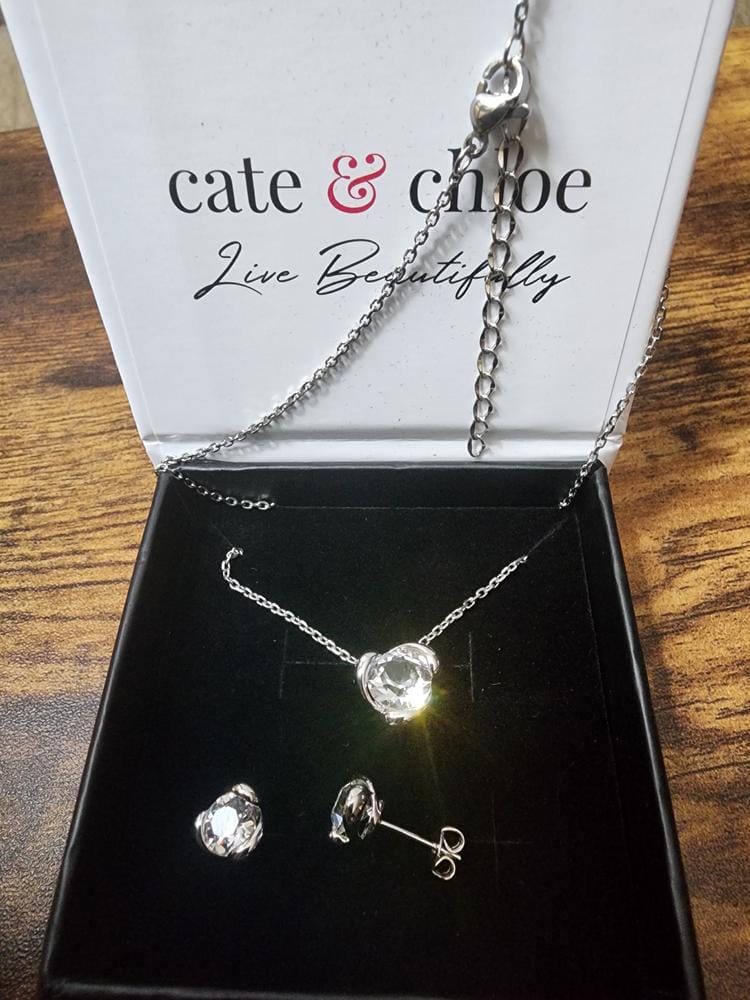 Customer photo review of Harmony 18k White Gold Plated Necklace with Round Cut Solitaire Swarovski Crystal