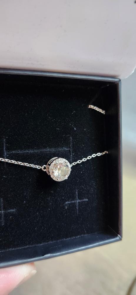 Customer photo review of Blake 18k White Gold Plated Halo Bracelet with Swarovski Crystals