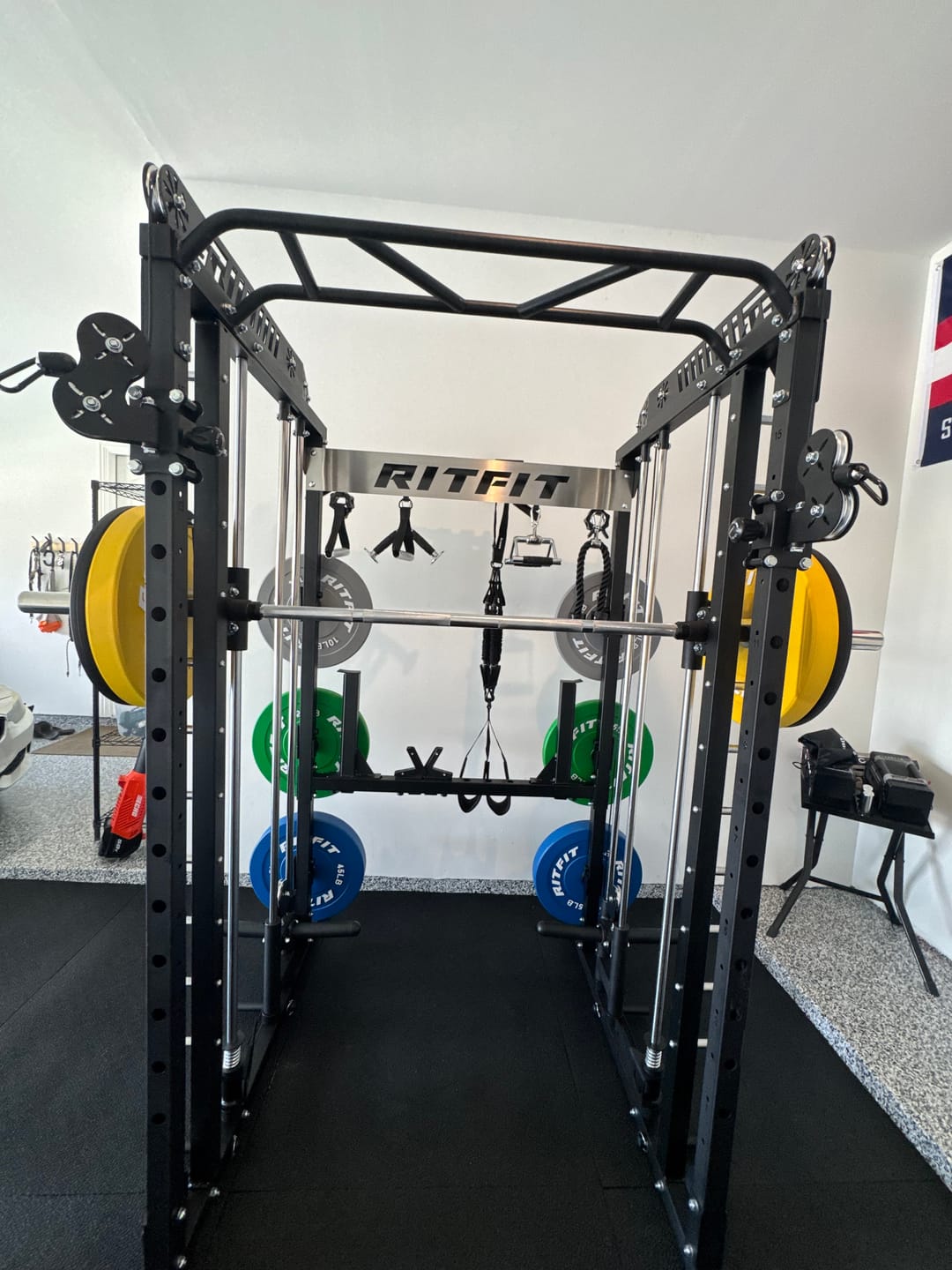 Customer photo review of RitFit Bumper Plates Olympic Rubber Weight Plates, 2-inch