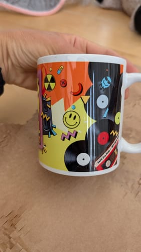 Customer photo review of Dad's Old Vinyl Mug