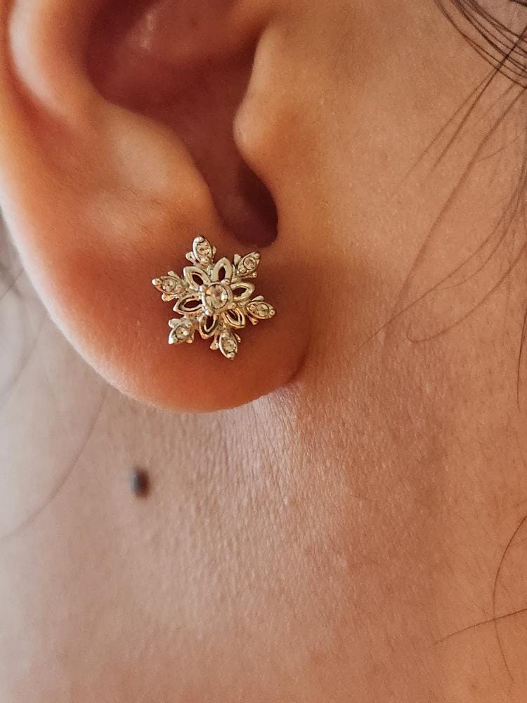 Customer photo review of Sunny 18k White Gold Plated Crystal Stud Earrings with Swarovski Crystals