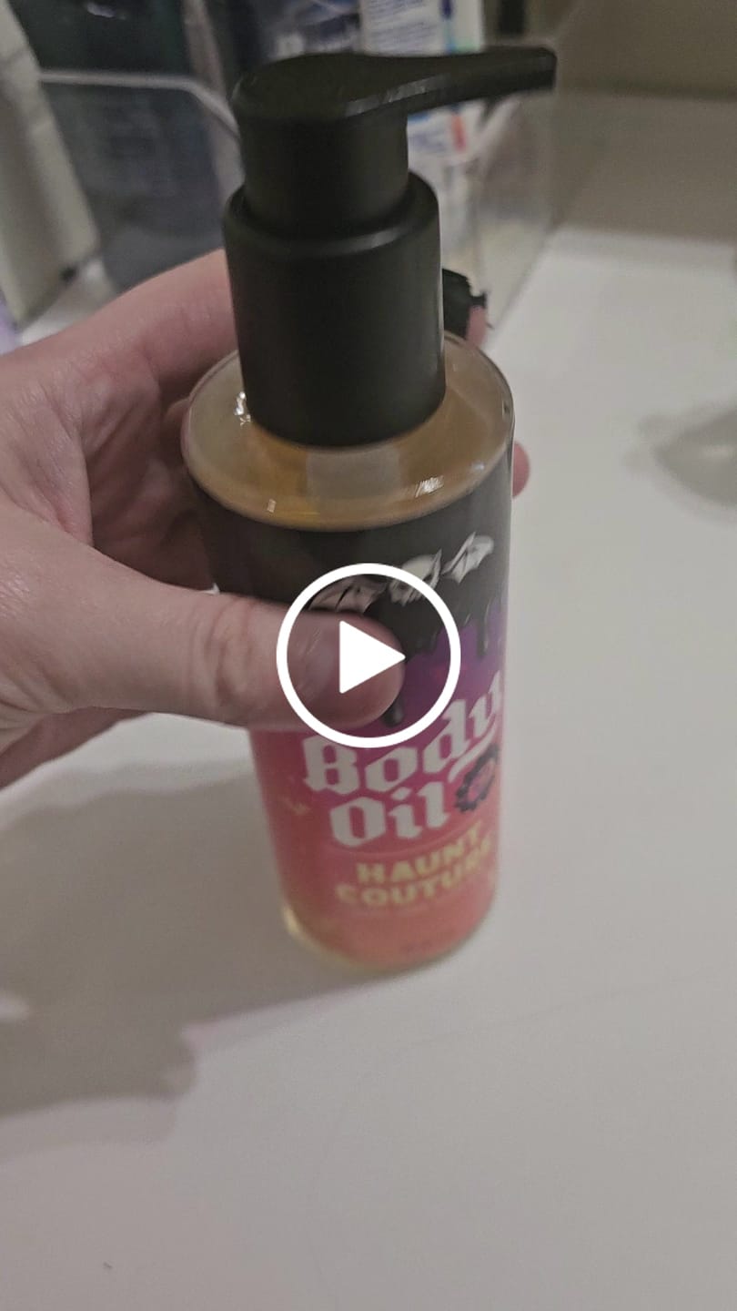 Customer video review of Haunt Couture  Body Oil