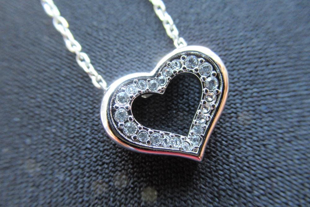 Customer photo review of Dominique 18k White Gold Plated Silver Necklace with Swarovski Crystals