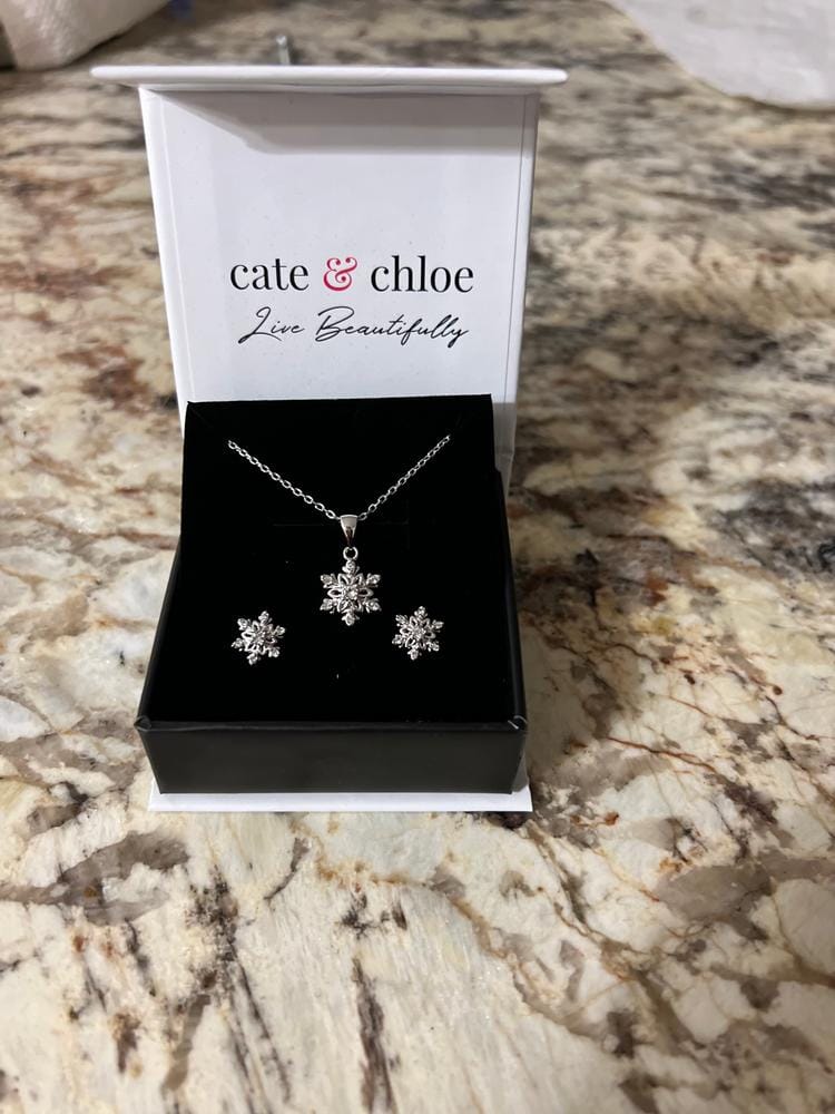 Customer photo review of Sunny 18k White Gold Plated Necklace and Stud Earrings Jewelry Set with Swarovski Crystals