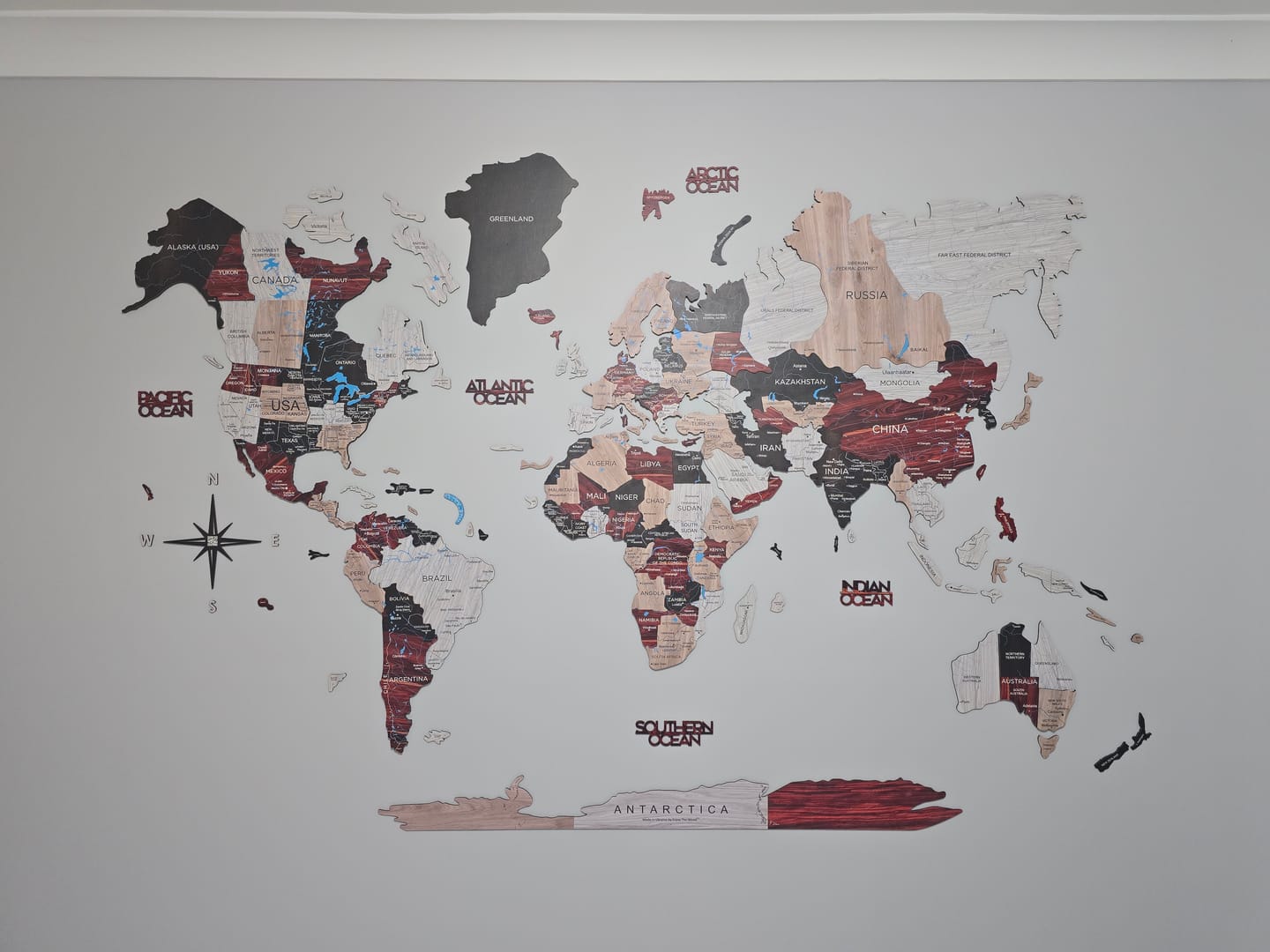 Customer photo review of 3D Wooden World Map Urban