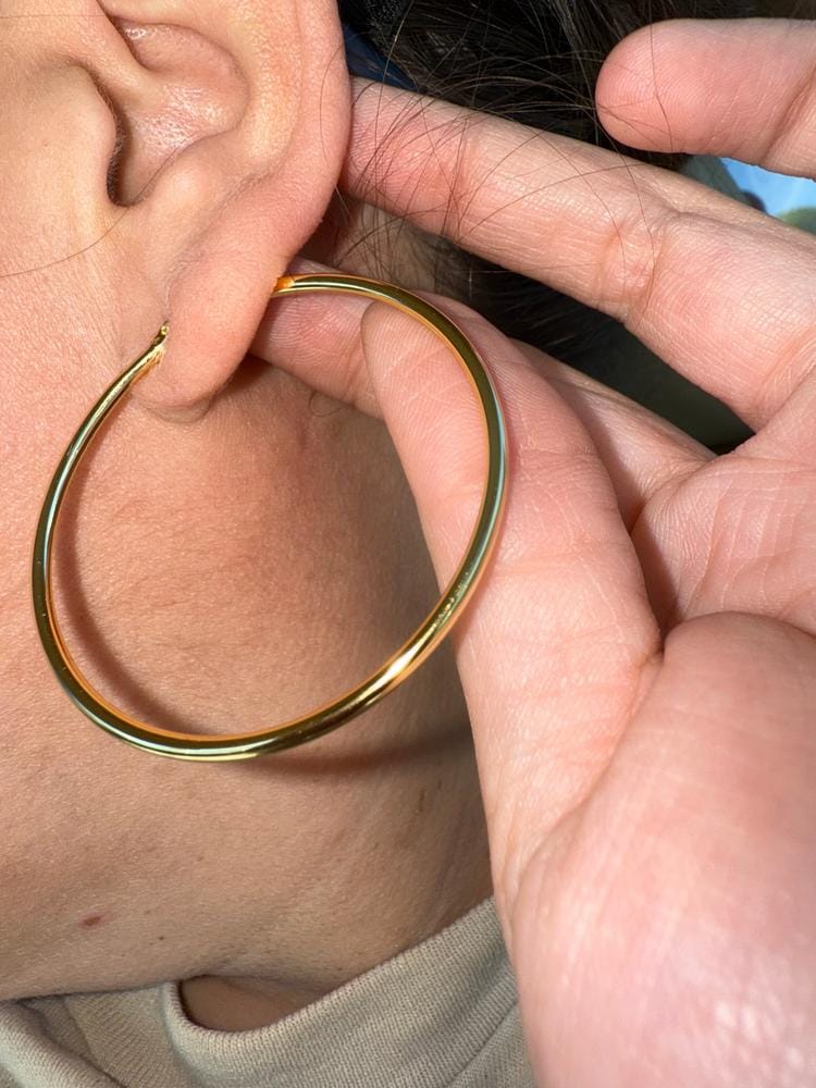 Customer photo review of Monica 18k White Gold Plated 10mm/40mm/50mm Hoop Earrings