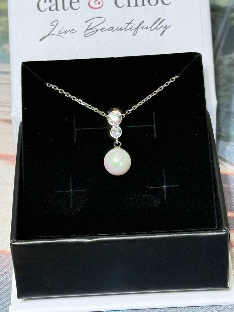 Customer photo review of Genevieve 18k White Gold Plated Pearl Pendant Necklace with Swarovski Crystals