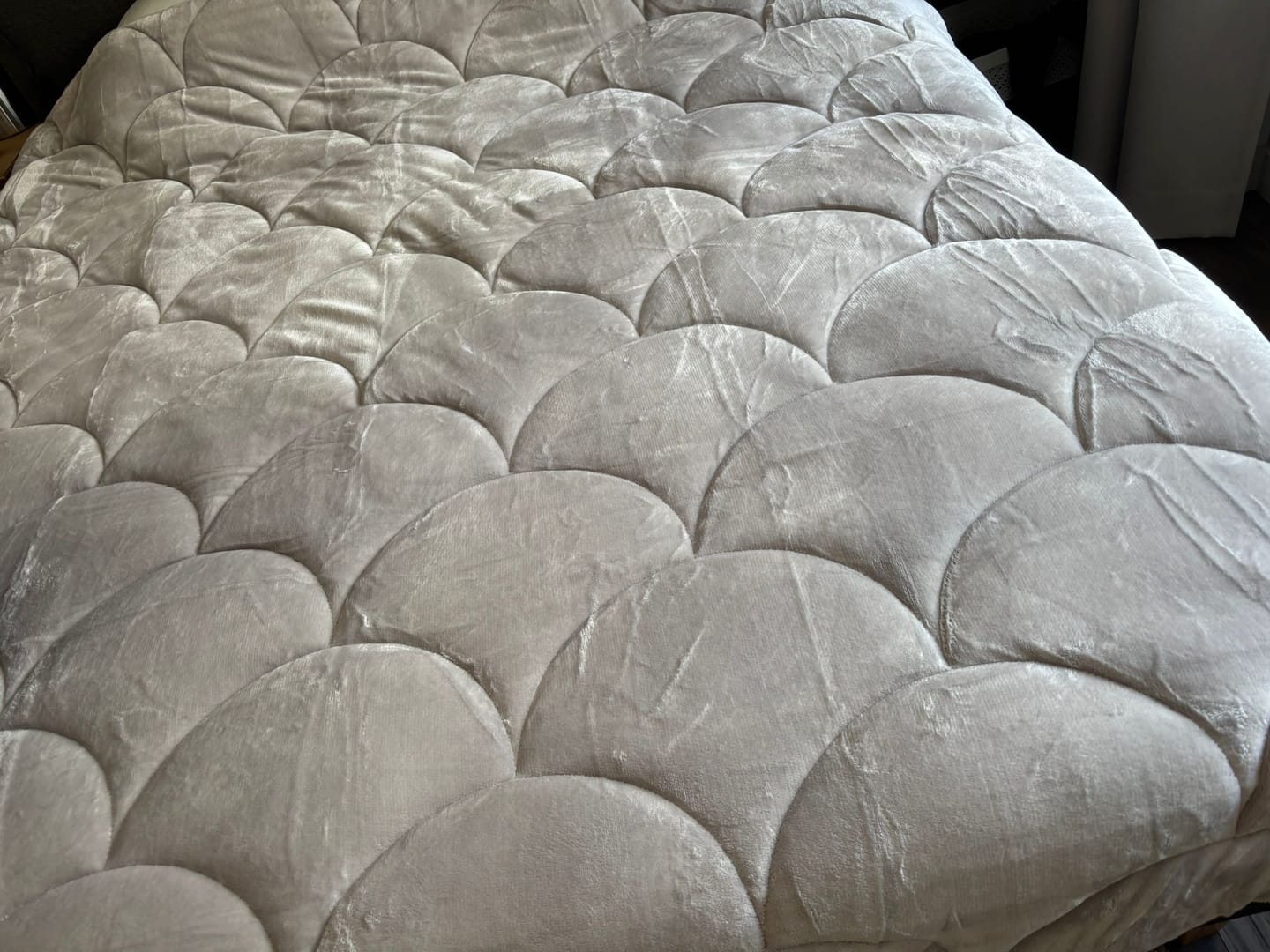Customer photo review of Dekbed Zonder Overtrek Velvet™ Stone Grey