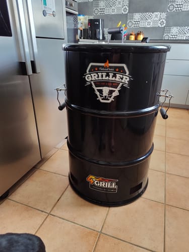 Customer photo review of 4Grill Oil Barrel Barbecue