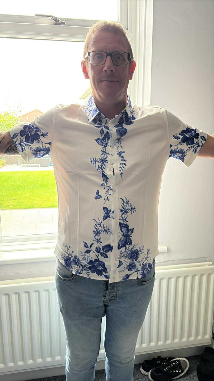 Customer photo review of Men's Blue Floral Print Hawaiian Button Up Summer Beach Casual Collar Short Sleeve Shirt