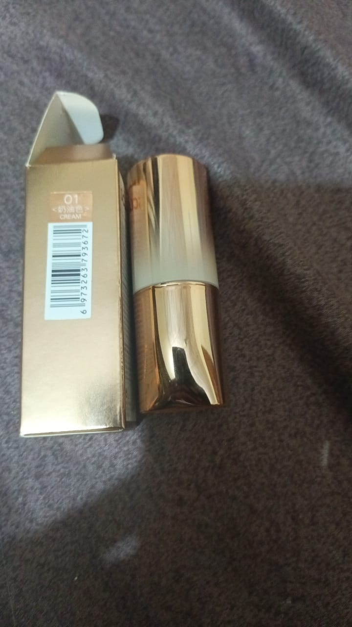Customer photo review of O.TWO.O HD SHAPING CONTOUR STICK