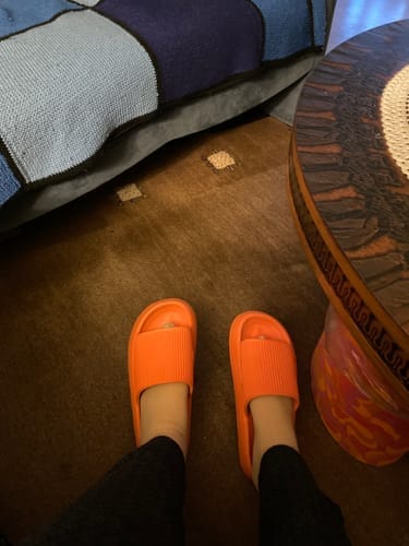 Customer photo review of Pantoufle Orthopédique Cloudly™