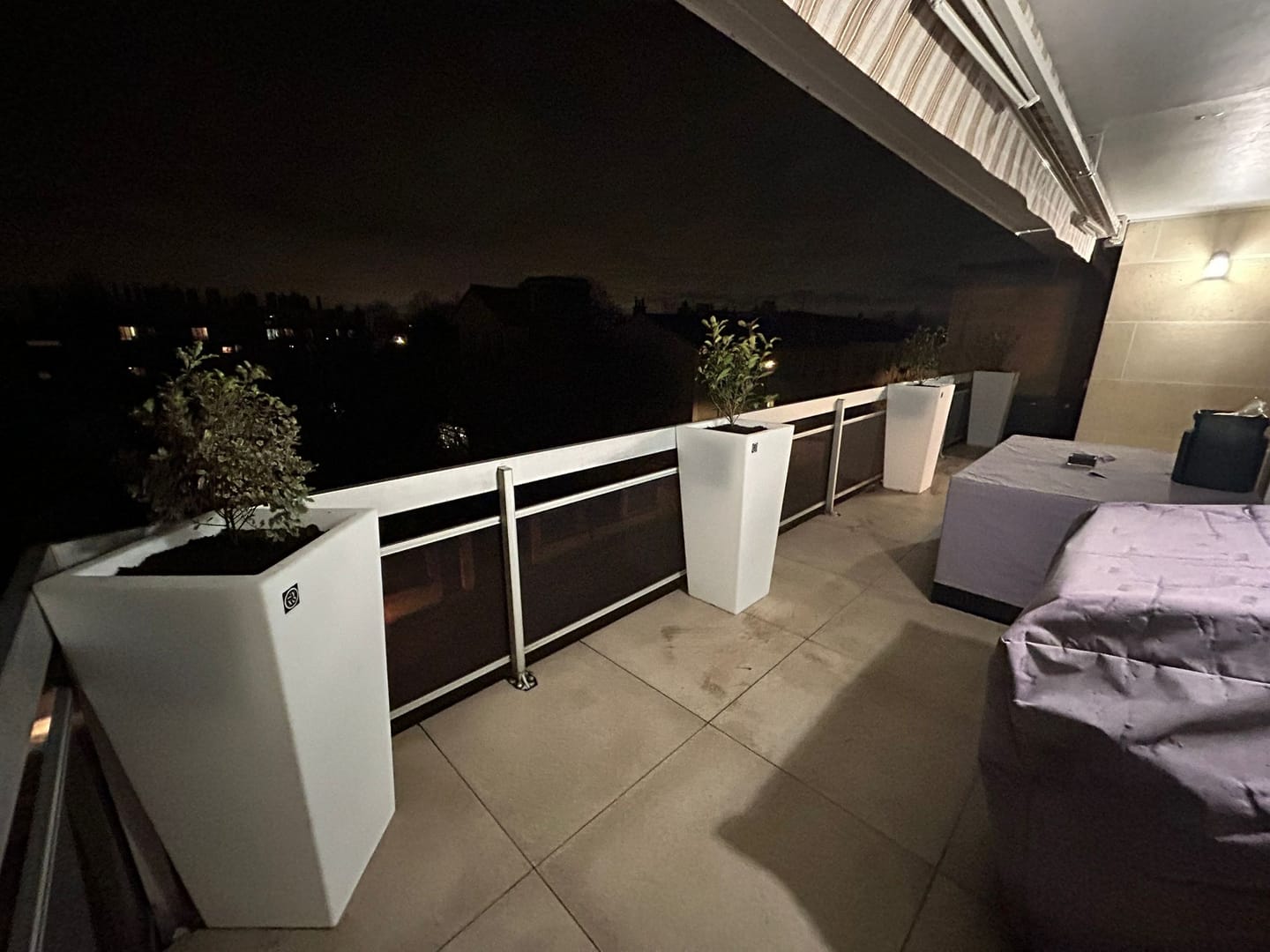 Customer photo review of Pot - Genesis Carré LED