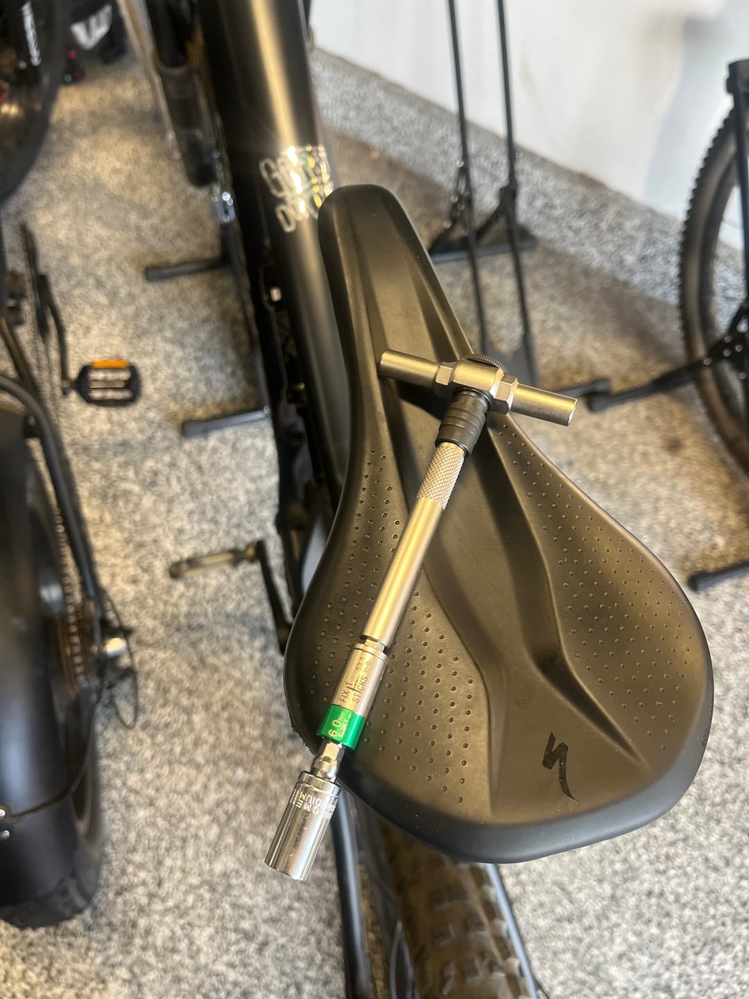 Customer photo review of Ratcheting T-Way Wrench with Locking Hex Drive