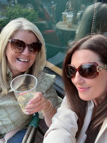 Customer photo review of P. Louise Stay Shining Crown Lip Oil