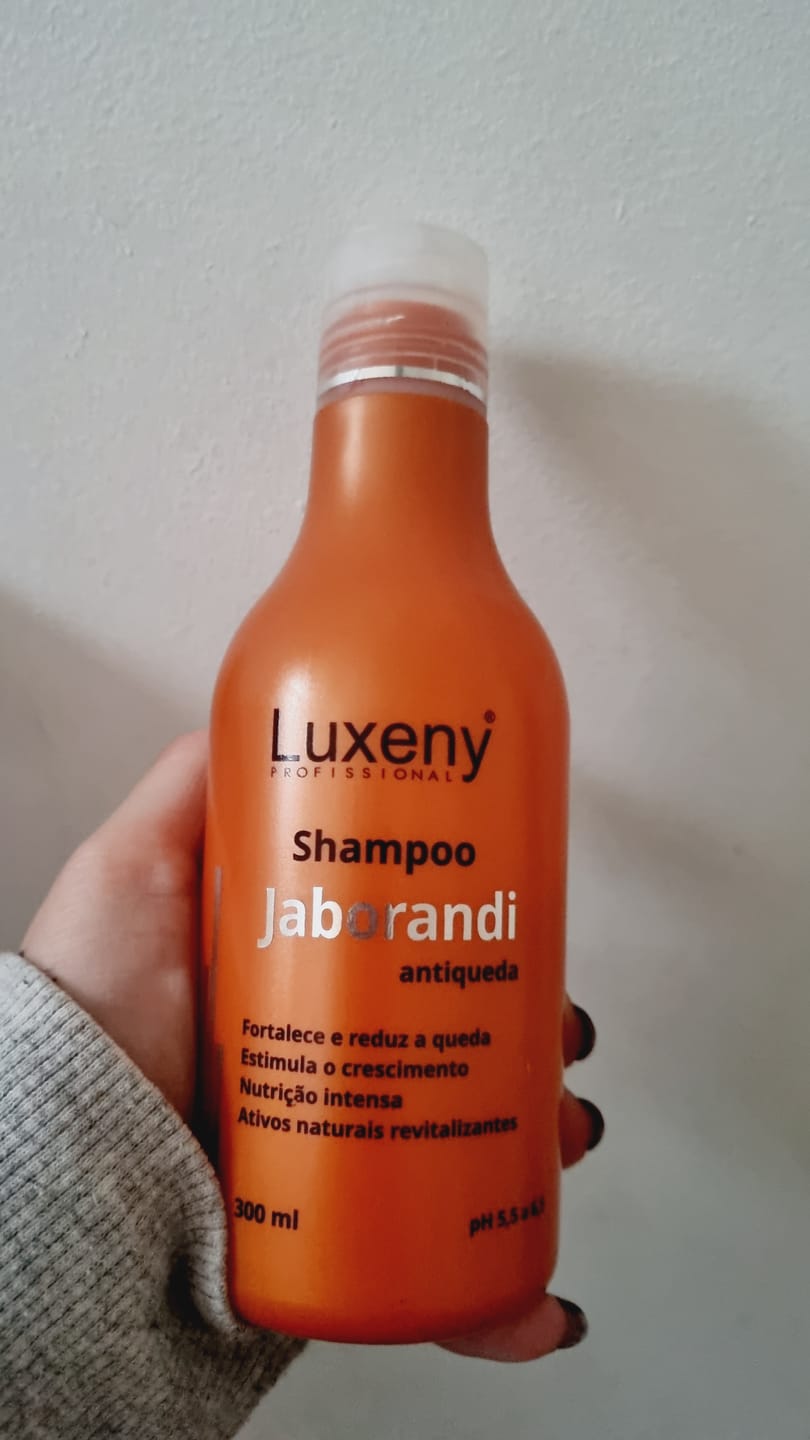 Customer photo review of Shampoo Anticaída Jaborandi 300ml