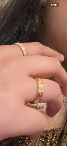 Customer photo review of Gigi Square Crystal Ring