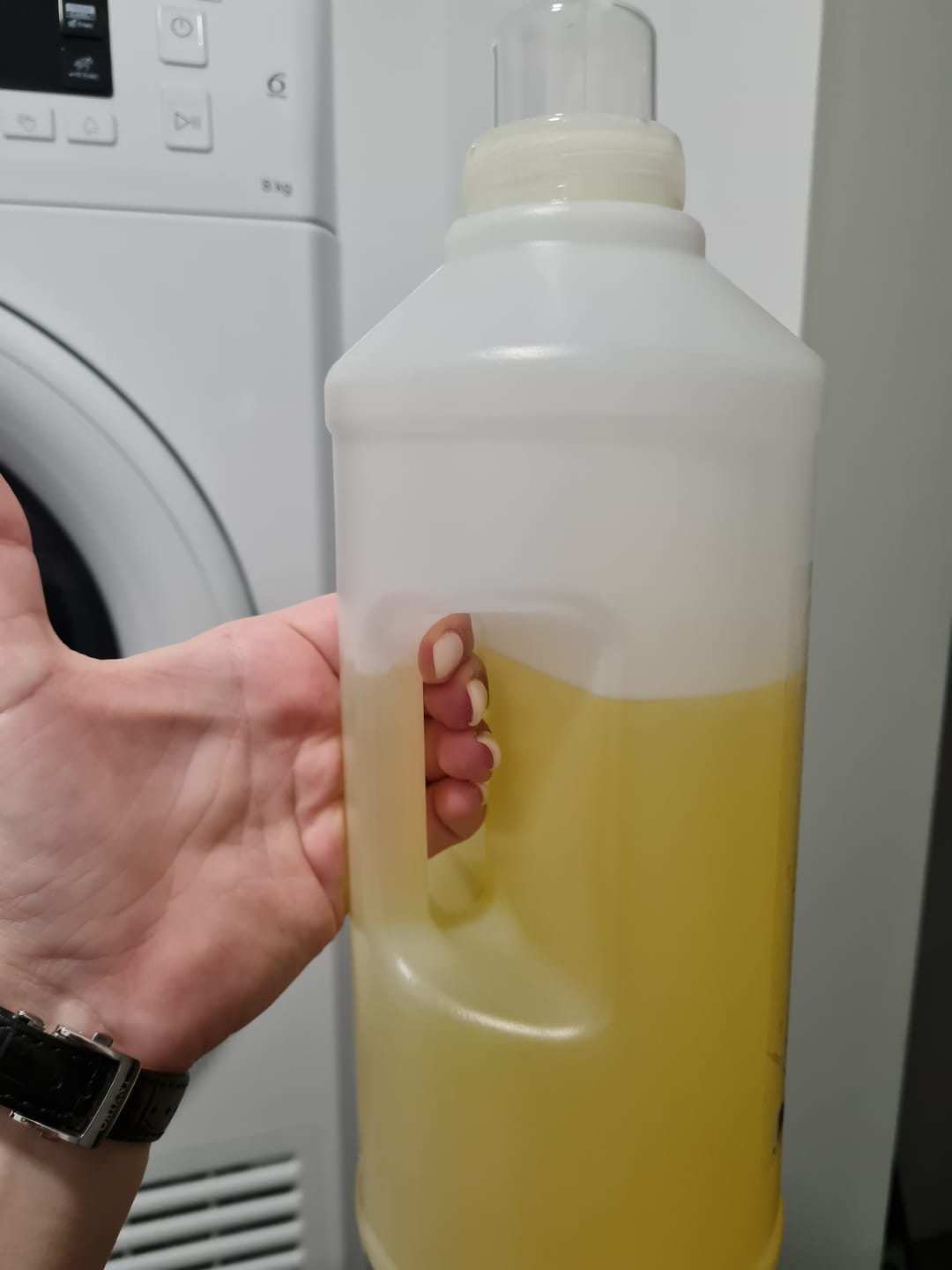 Customer photo review of Pachetul cu 1x Detergent Flori de Tei 2L + 1x Balsam de Vis 2L