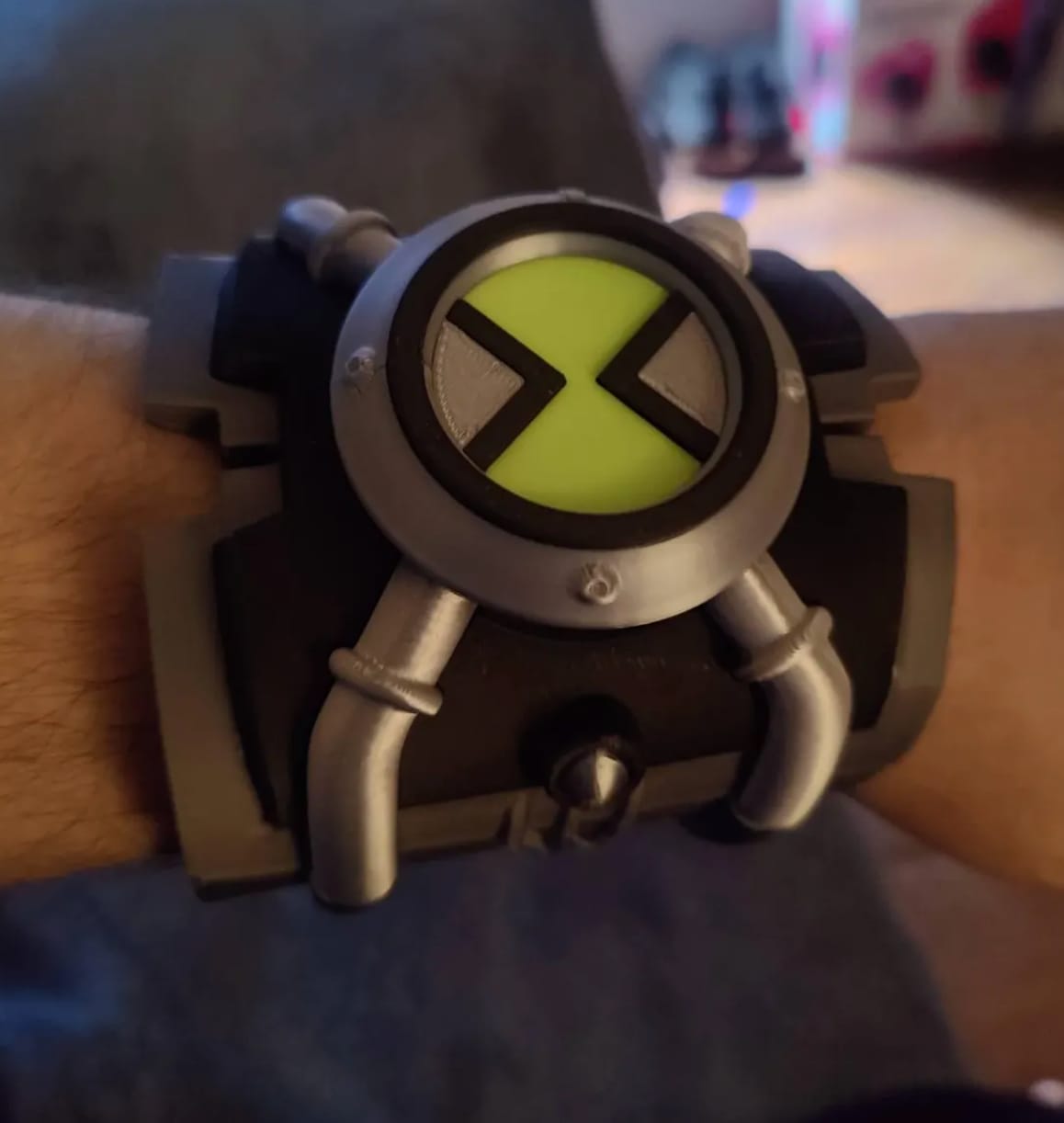 Customer photo review of Screen Touch Function ! Ben 10 Omnitrix Life Size Wearable Replica