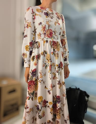 Customer photo review of Vintage-Inspired Floral midi linen Dress 5685