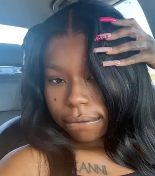 Customer photo review of Brazilian Remy Body Wave Lace Front Wig 13x6 13x4 Transparent — Deep Ebony Black | KIMLUD