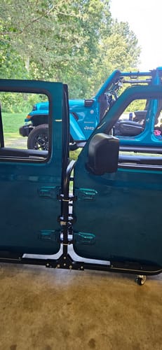 Customer photo review of EZ 4x4 Aluminum Folding Rolling Black Door Holder Cart | Fits 1997+ Jeep Wrangler Unlimited 2020+ Gladiator