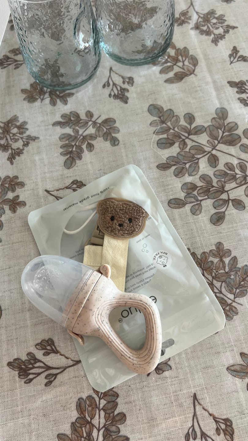 Customer photo review of מוצצים של Lorin