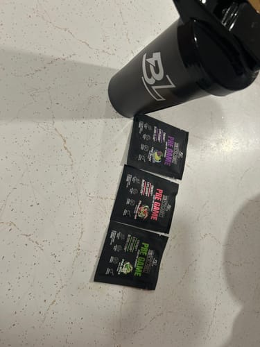 Customer photo review of PRE WORKOUT SAMPLES + SHAKER