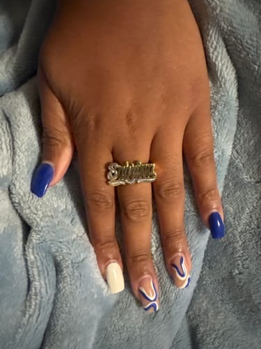 Customer photo review of 14K Women Custom Name Ring 💁‍♀️ JTJ™