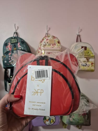 Customer photo review of Rouge Mickey Anaheim Hip Pack