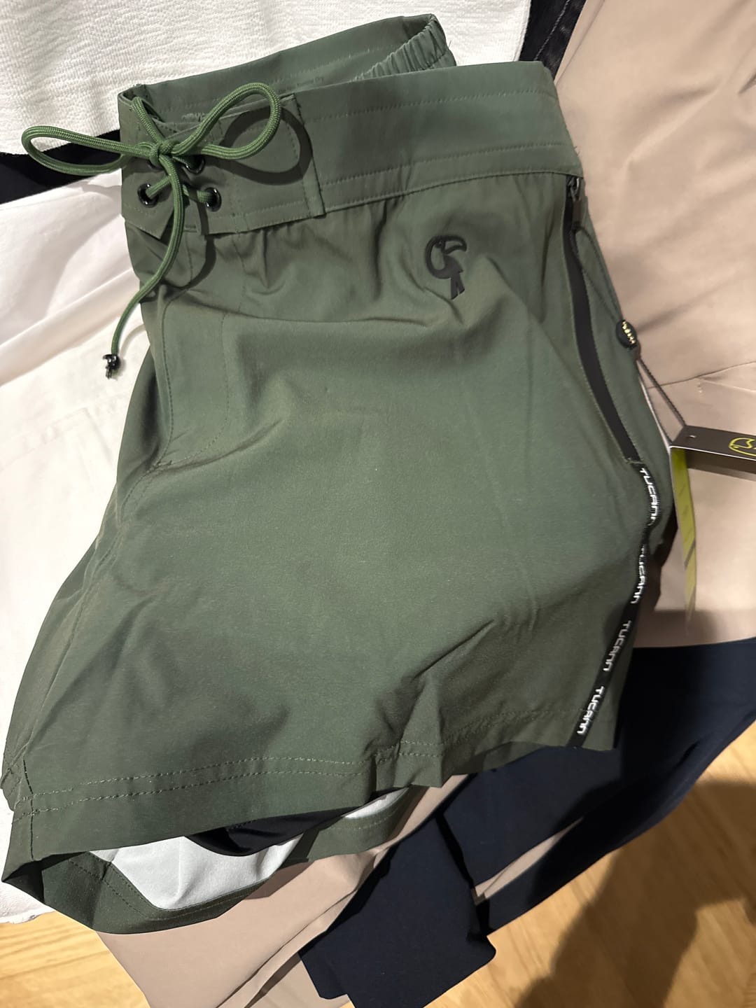 Customer photo review of Khaki Green - 3"
