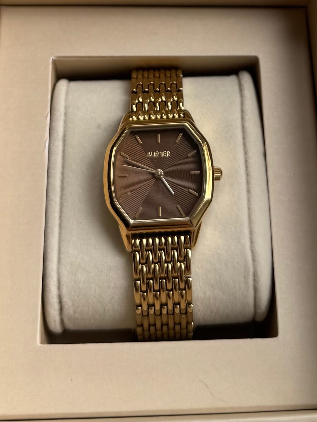 Customer photo review of Julia Gold Brown