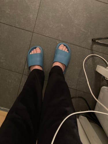 Customer photo review of Pantoufle Orthopédique Cloudly™