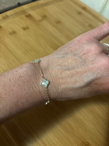Customer photo review of Clover Station MOP Sapphire Bracelet