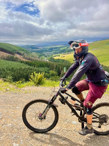 Customer photo review of Invasion | Long Sleeve | Flowteq™ Jersey