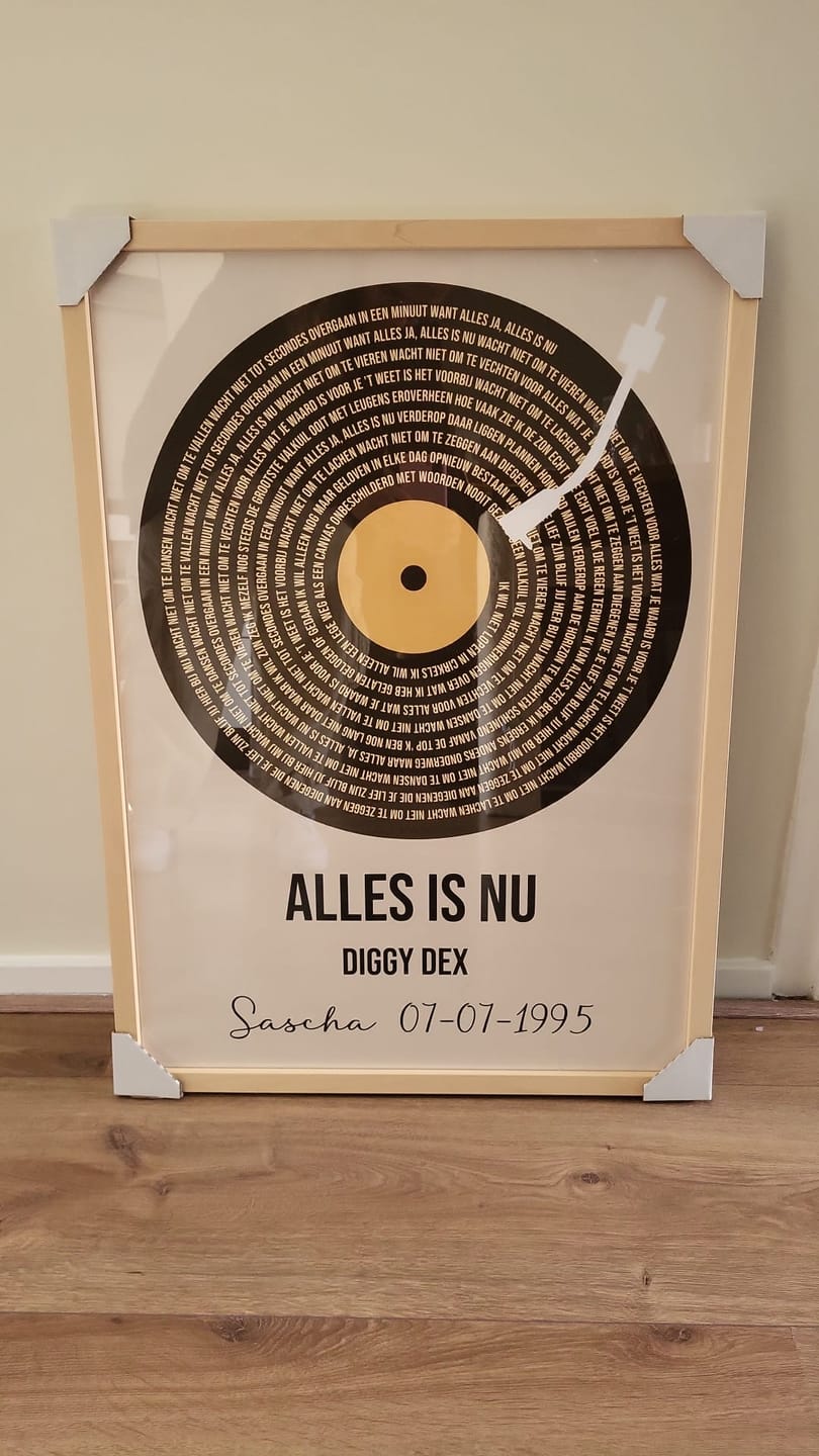 Customer photo review of Vinyl songtekst