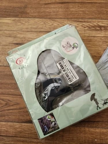 Customer photo review of TangleFree Duo™️ Retractable Double Dog Leash for small dogs