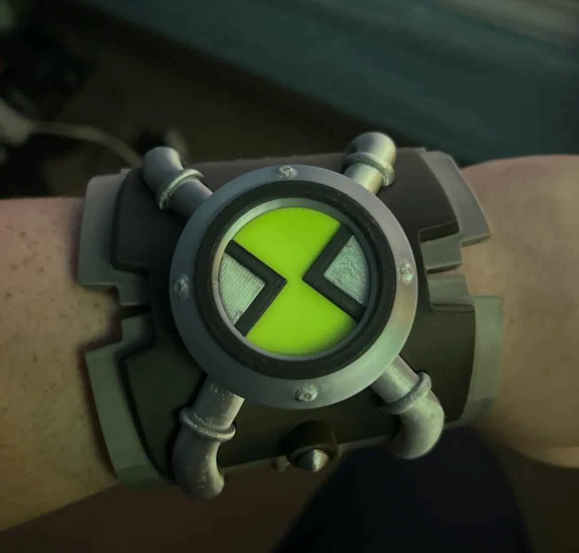 Customer photo review of Screen Touch Function ! Ben 10 Omnitrix Life Size Wearable Replica