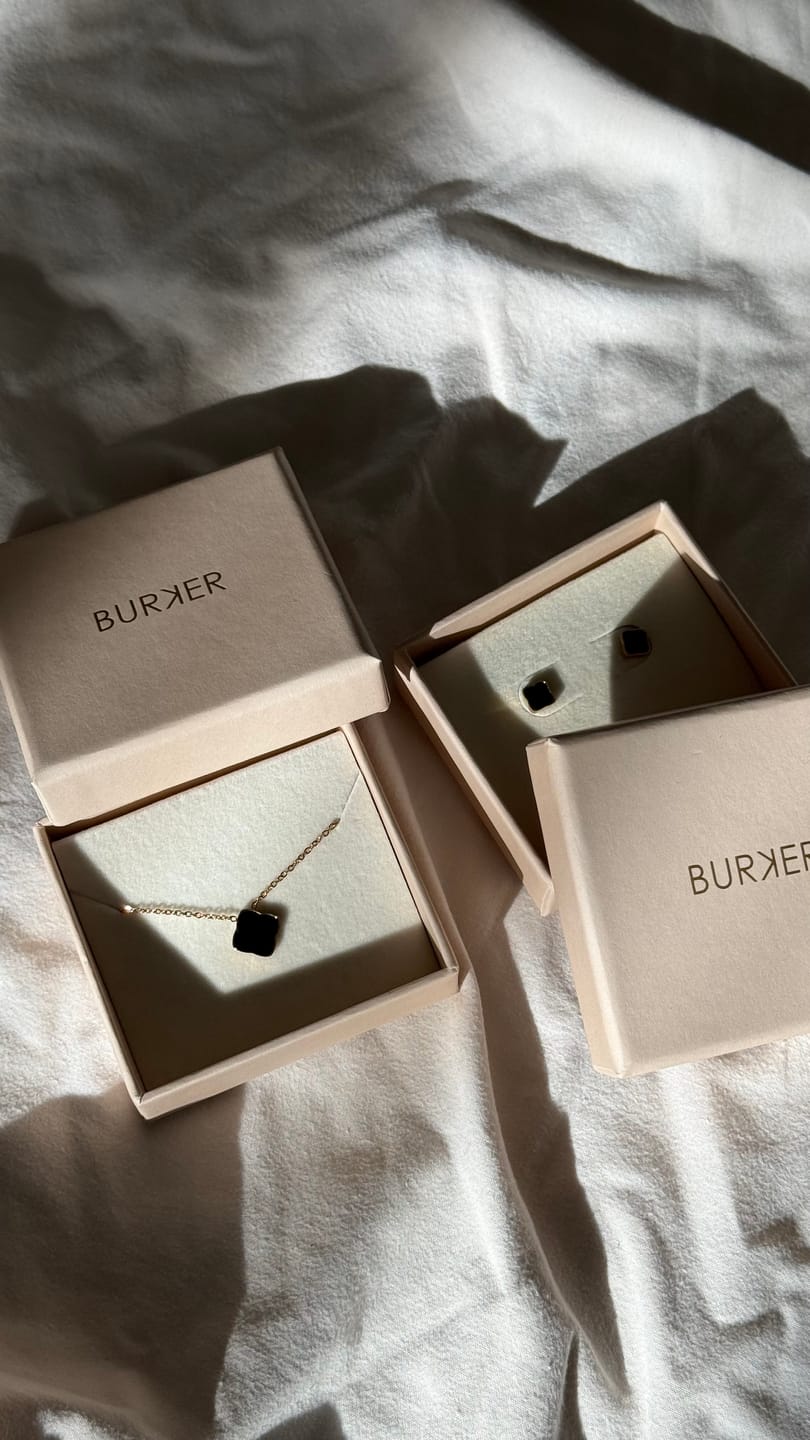 Customer photo review of Flora Gold Black Necklace
