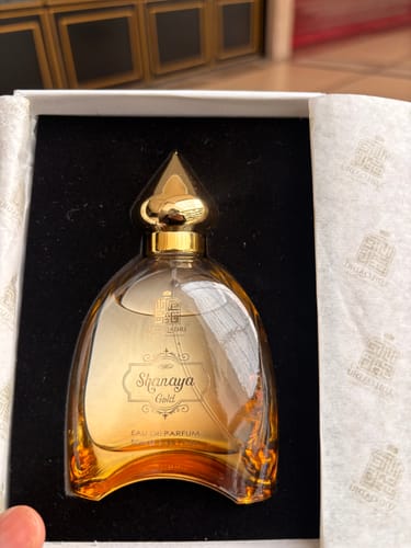 Customer photo review of Shanaya Gold Perfume Spray