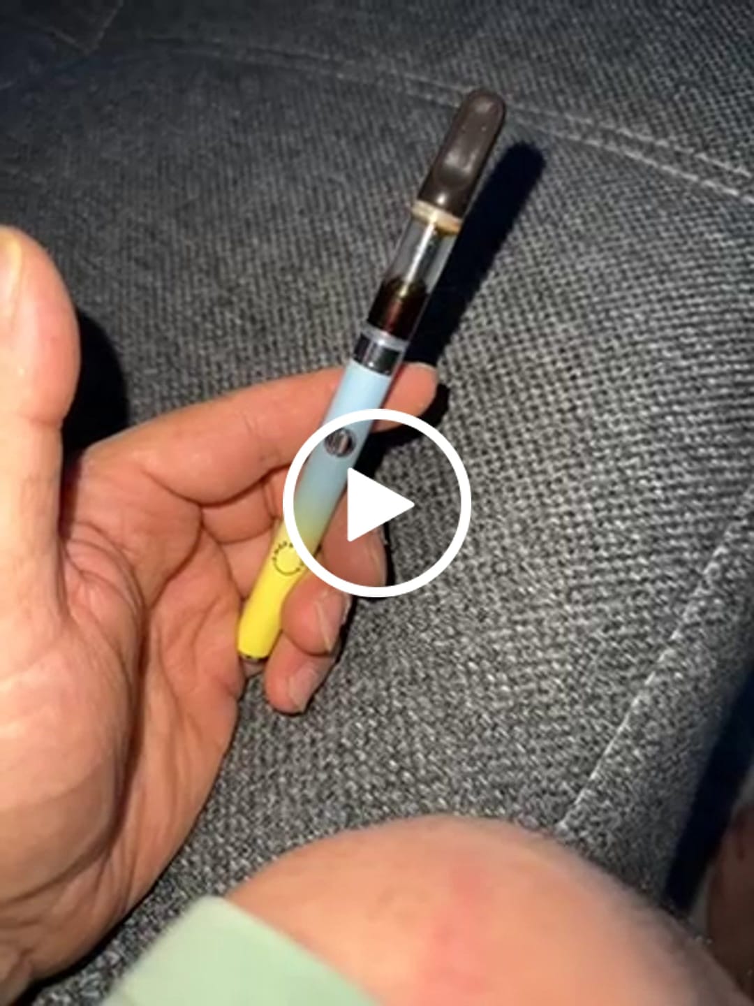 Customer video review of 10HC Lemon Haze Vape - Power LVL 5/5