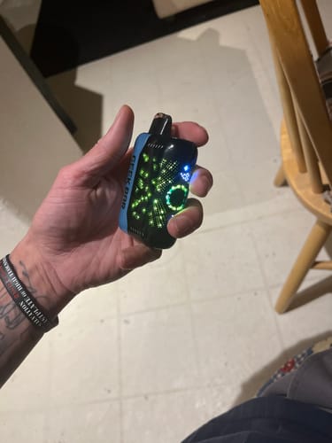 Customer photo review of Geek Bar Pulse X 25000 Disposable Vape (5%, 25000 Puffs)