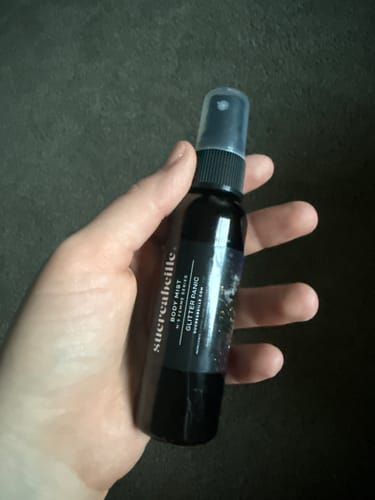 Customer photo review of 🎁 Glitter Panic 2oz Body Mist (100% off)