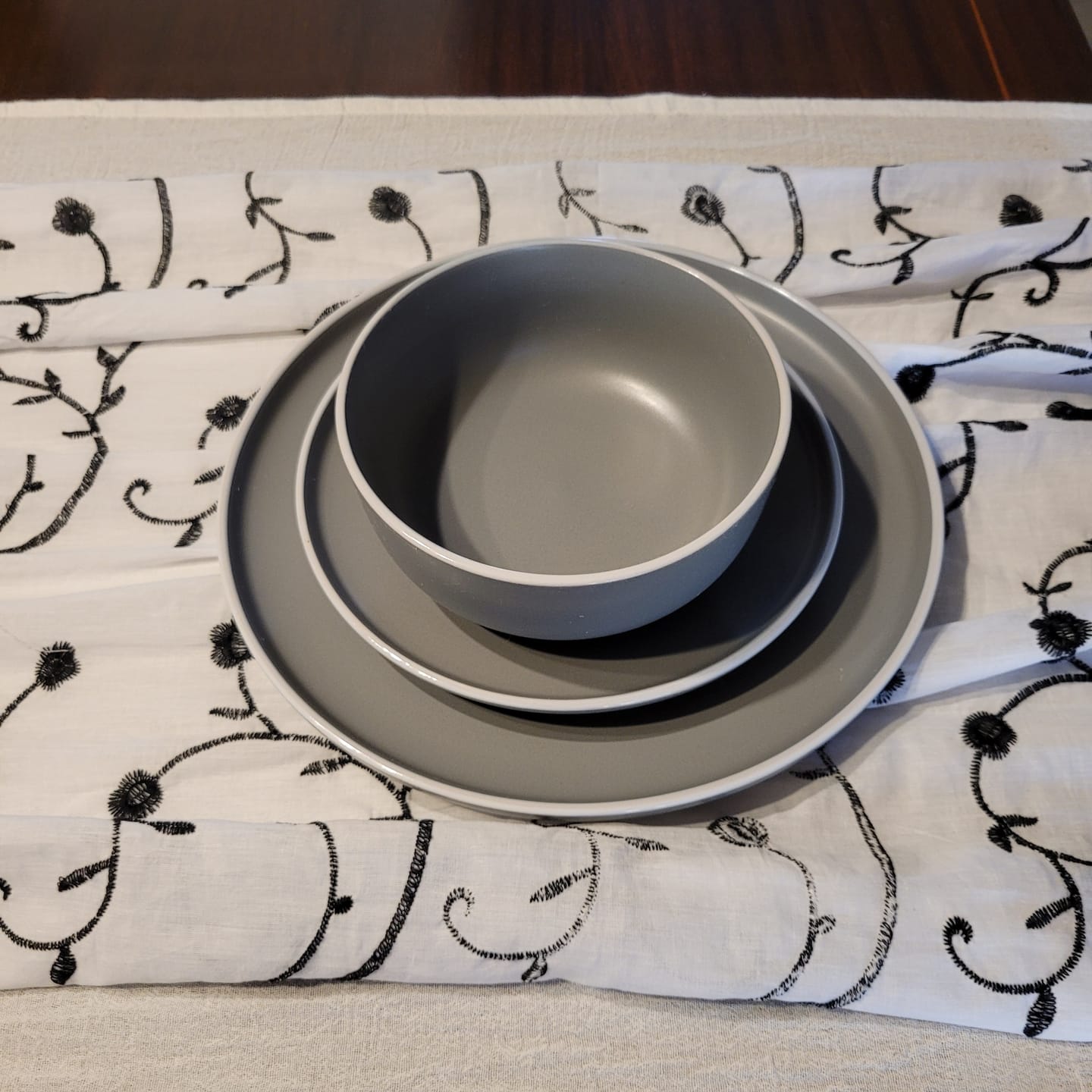 Customer photo review of Bowl Sakura De Porcelana Grey 14.5 cm