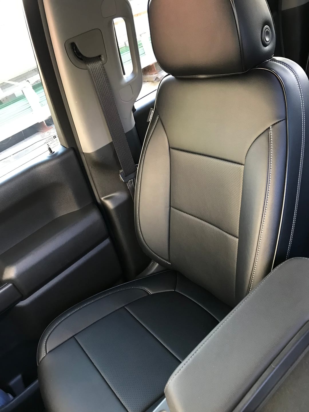 Customer photo review of 2019+ GMC Sierra Premium Custom Leather Seat Covers
