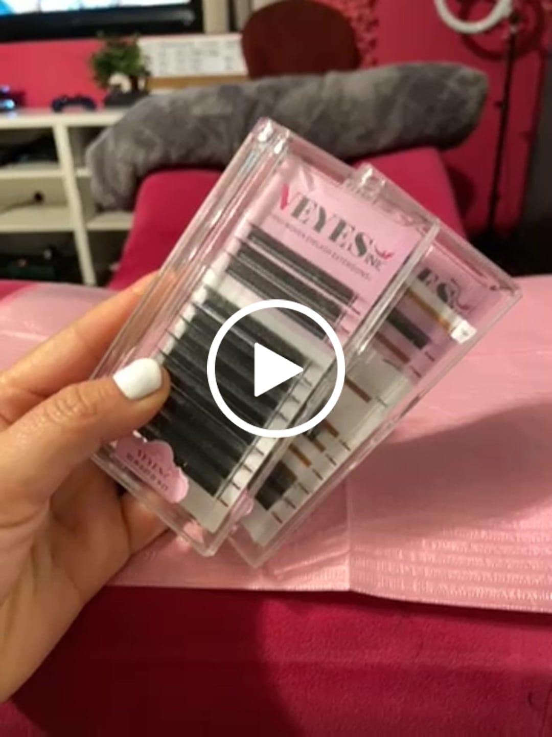 Customer video review of 5D W Lash Extension