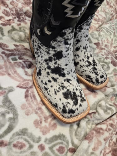 Customer photo review of Genuine Cowhide Boots - Square Toe