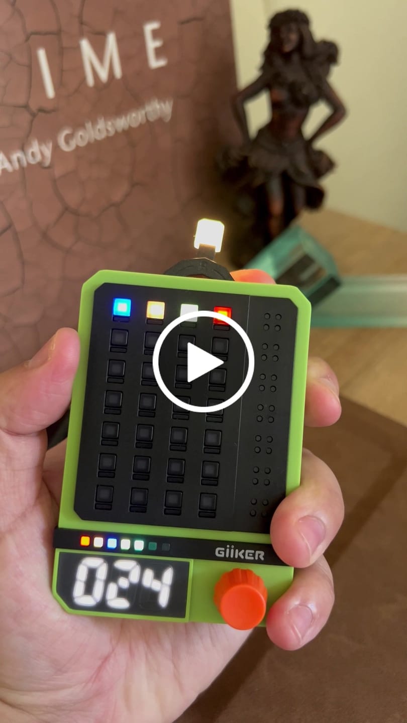Customer video review of GiiKER Super Decoder