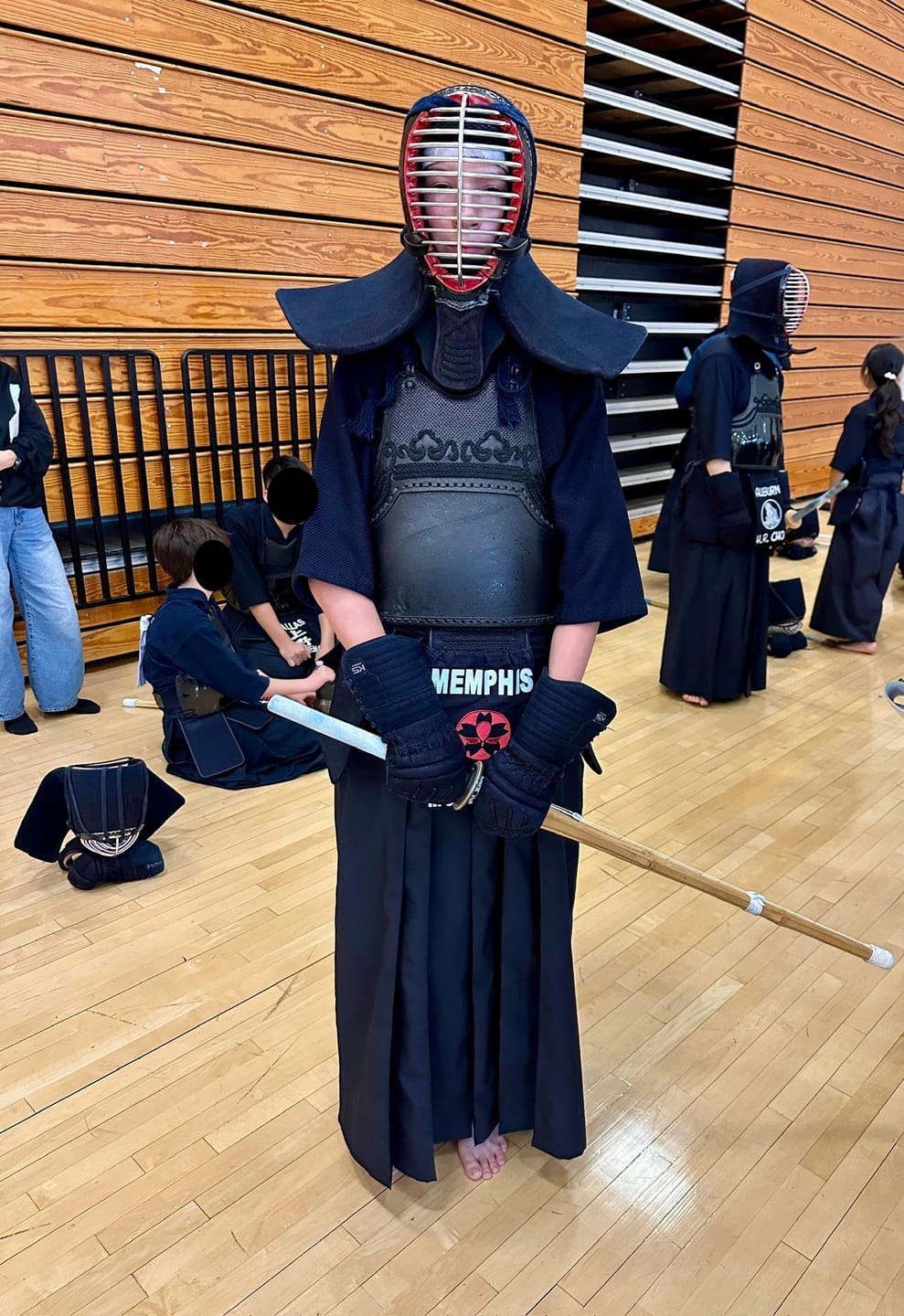 Customer photo review of 'KACHI' - Elite Featherweight Pleat-Lock Hakama